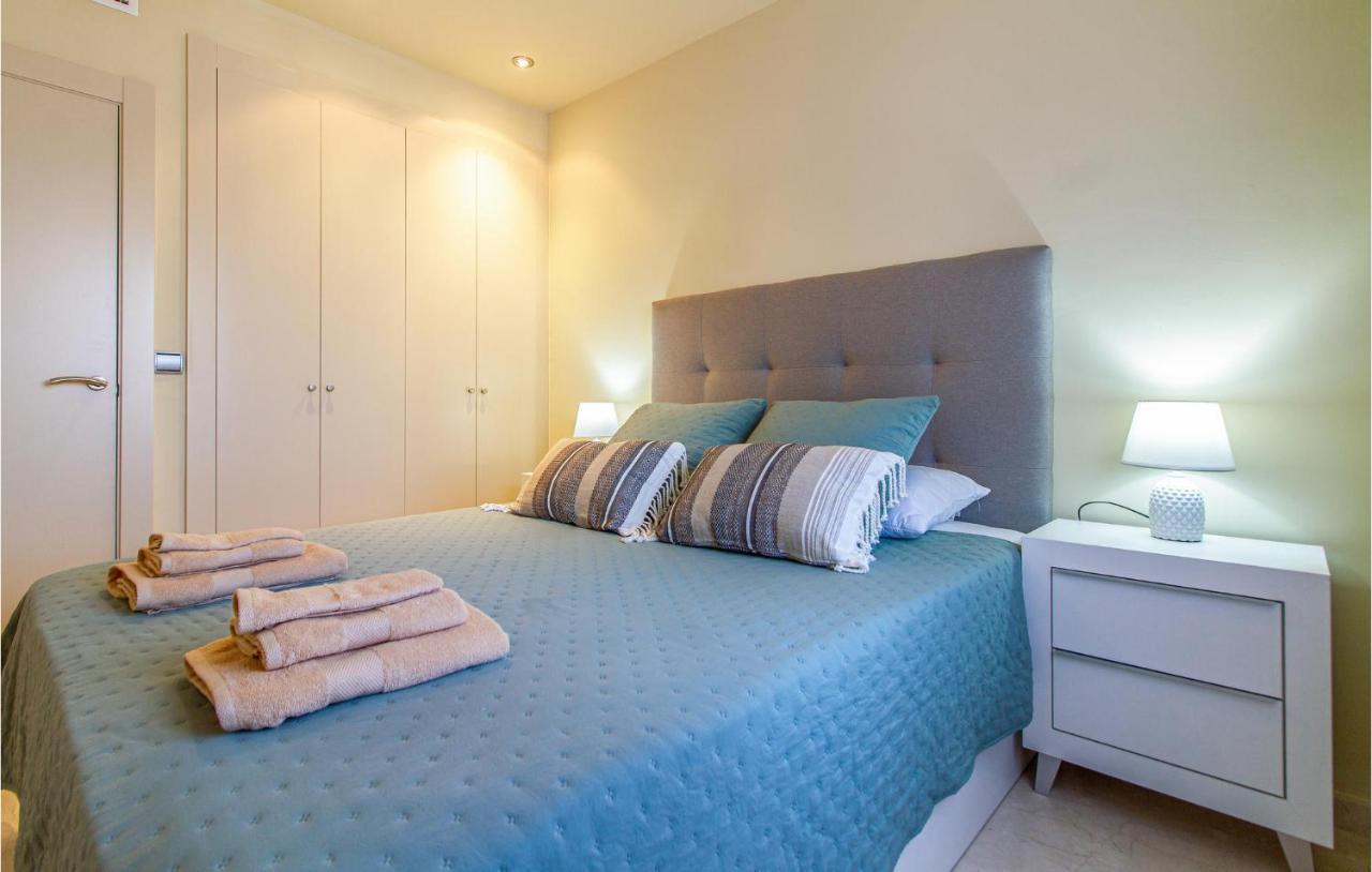 Amazing Apartment In Los Alcazares With Kitchen Eksteriør bilde